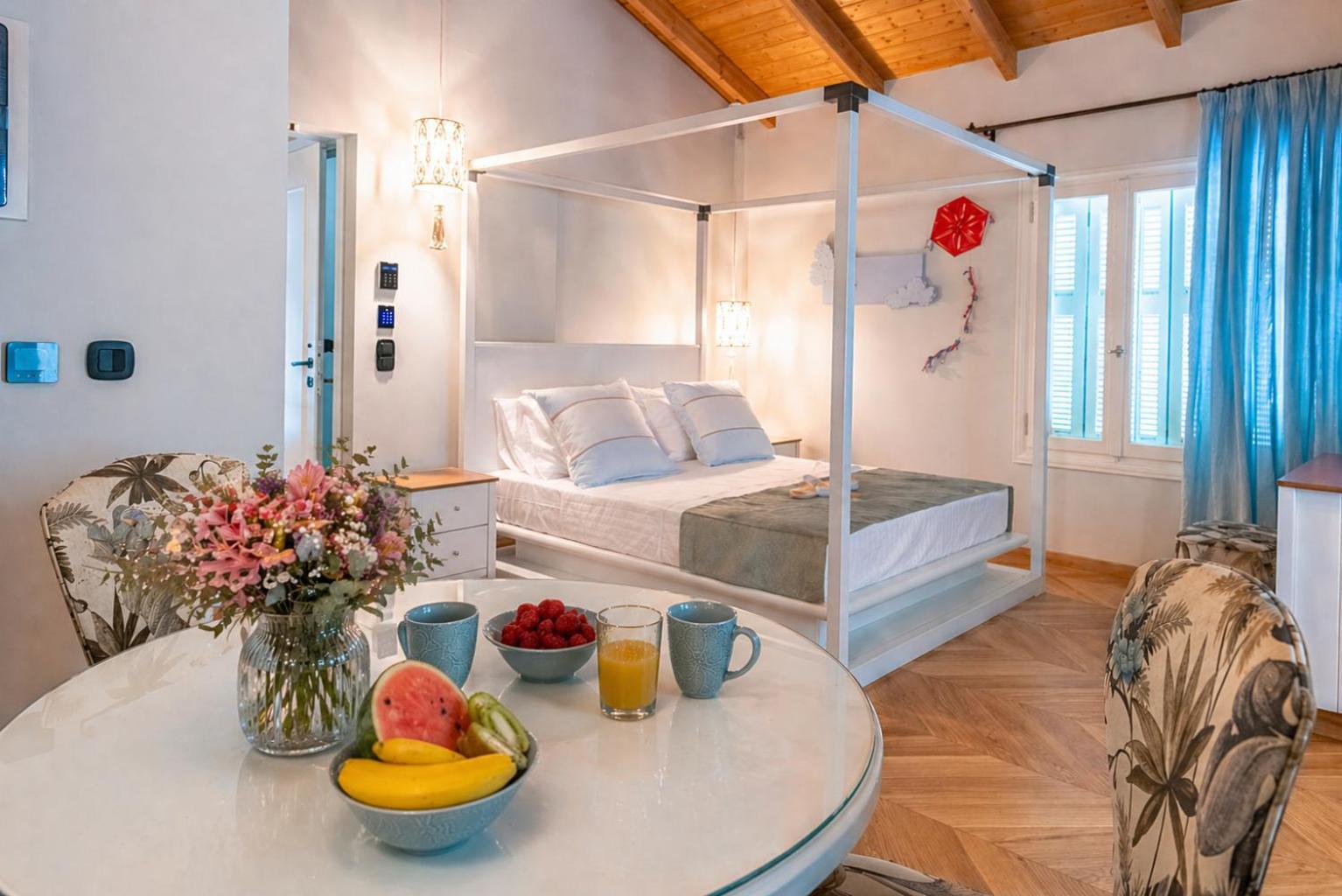 Queen Suite Spa Bath